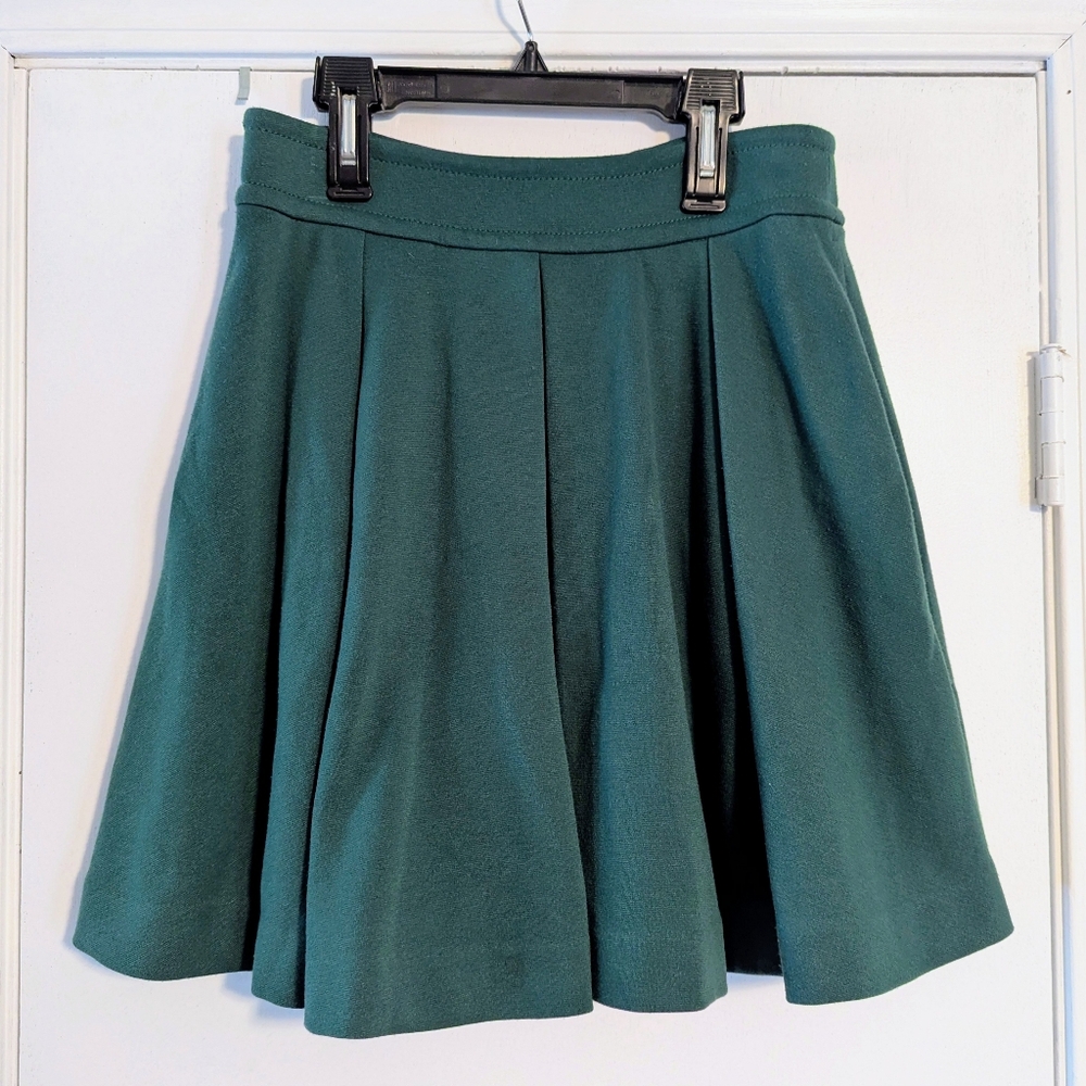 Anthropologie Maeve Green Knit Pleated Skater Skirt Size 4